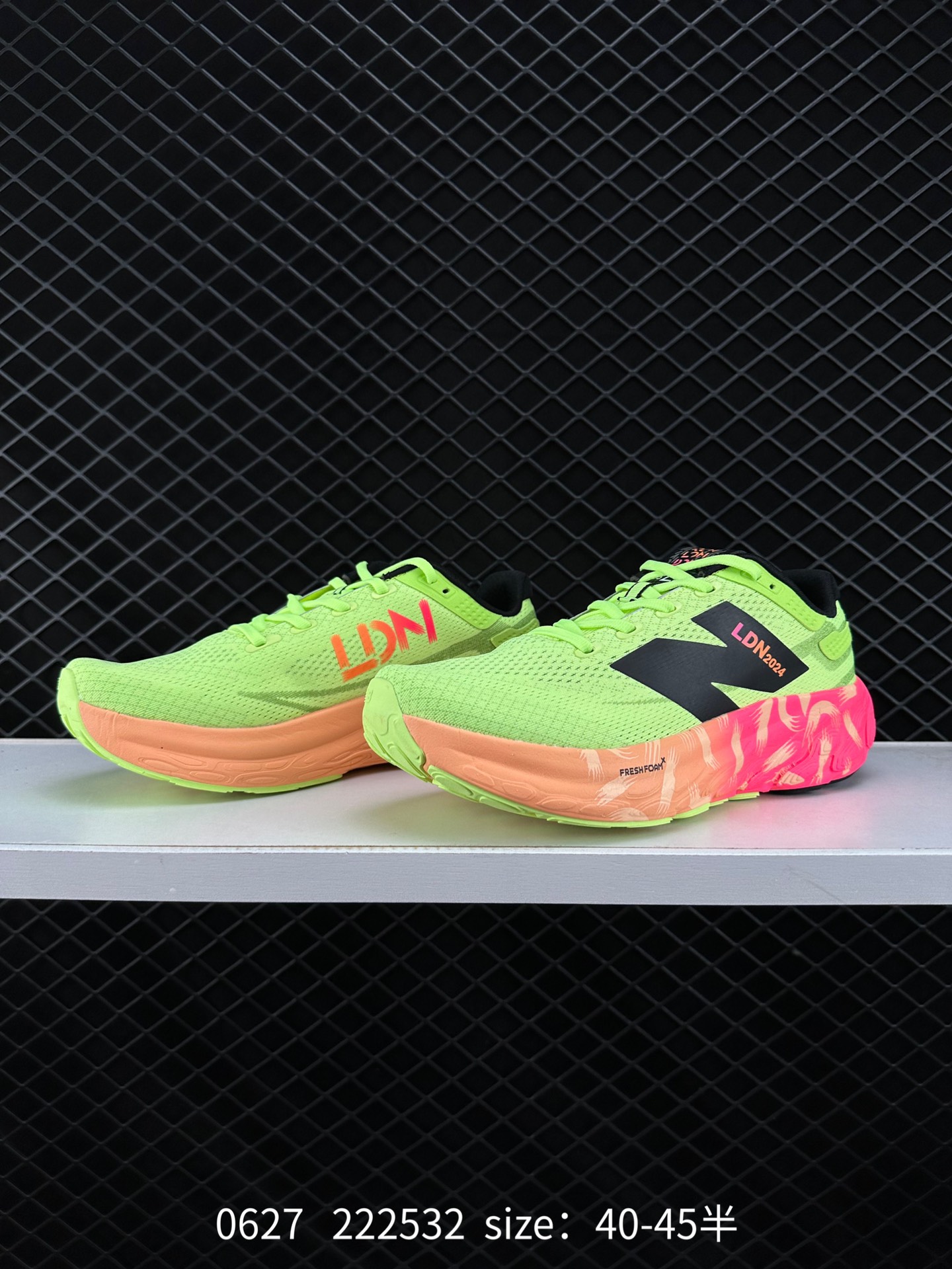 BLUE BOTTLE COFFEE x New Balance NB1080 v12